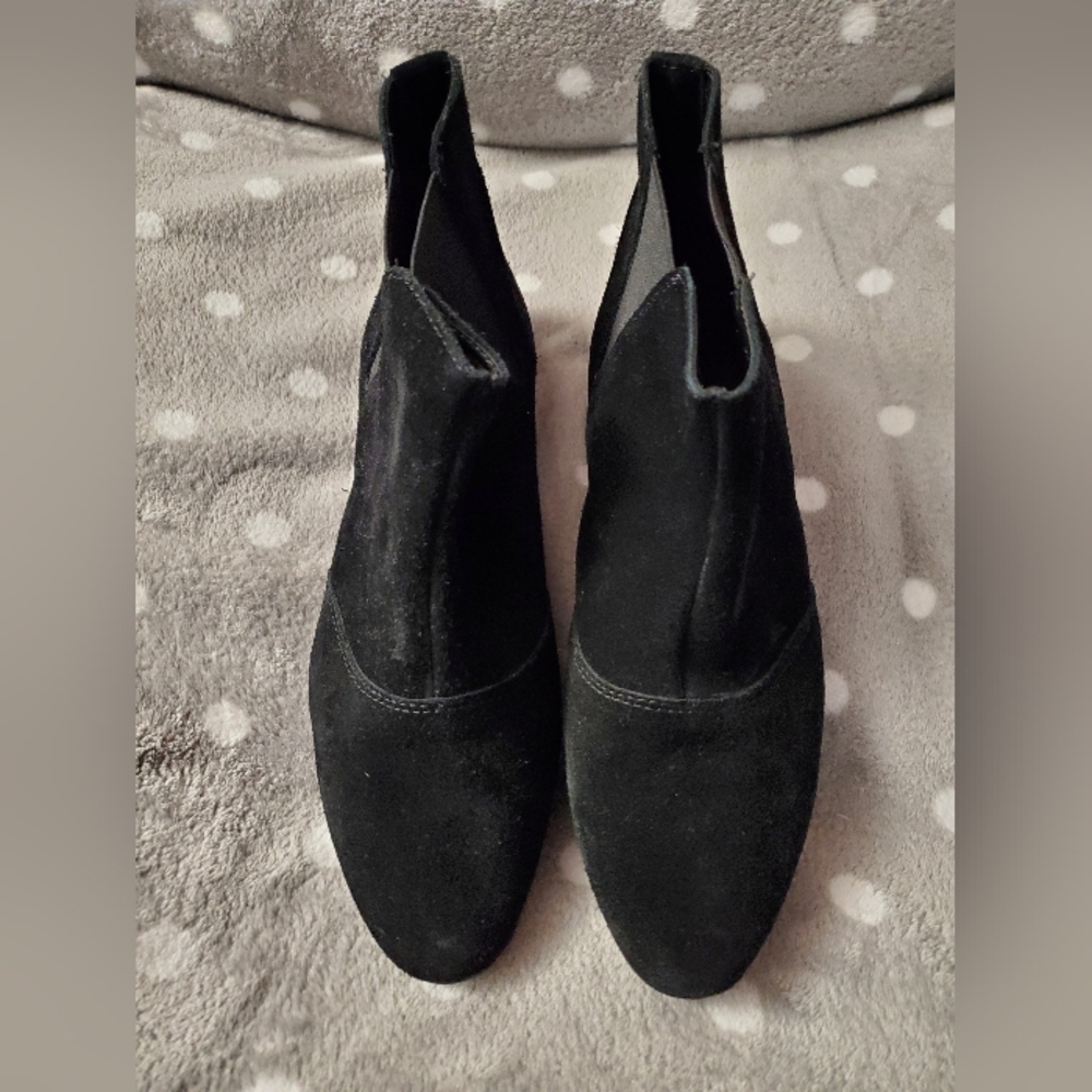 Town Shoes, Suede, black, flats